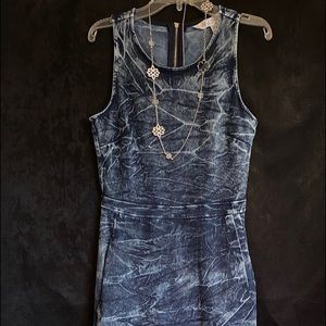 New Women’s MARILYN MONROE Blue Denim Romper, Size Medium